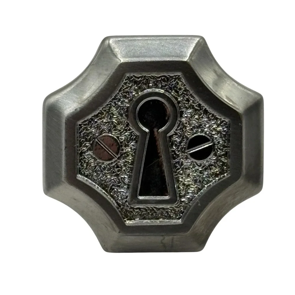 Hickok Keyhole Cufflinks Shiny Silver Tone Textured Vintage Ornate Unique Formal